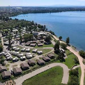 Resort & Les Voiles Du Grand Large, Meyzieu